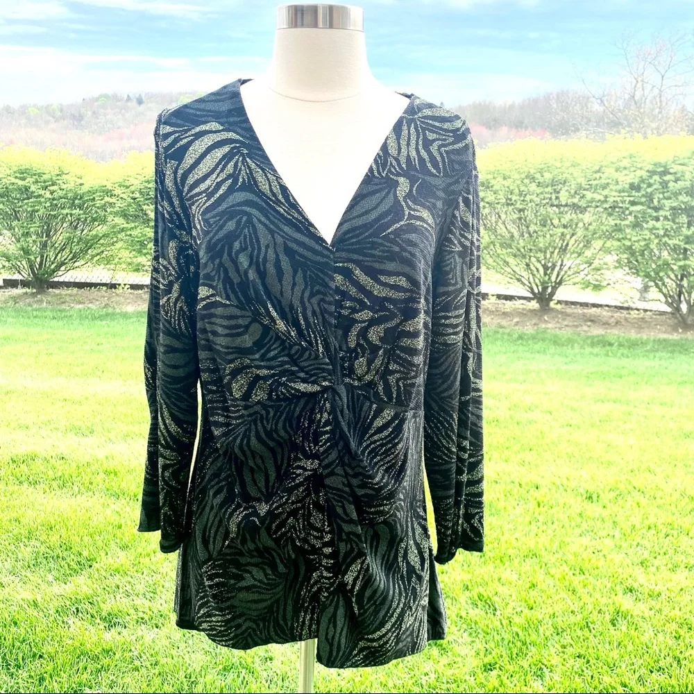 J.B.S. Ltd. Plus Size black sparkly holiday evening Top - Picture 3 of 14